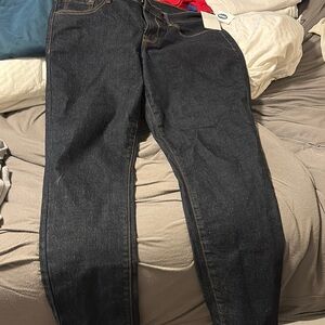 Old Navy Women’s very dark Blue Jeans